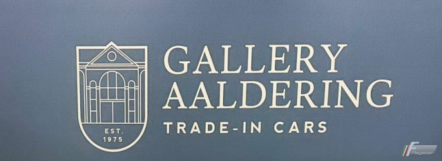 Gallery Aadering Trade In